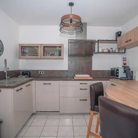 Quiet House With Pool, Ideal For Families *