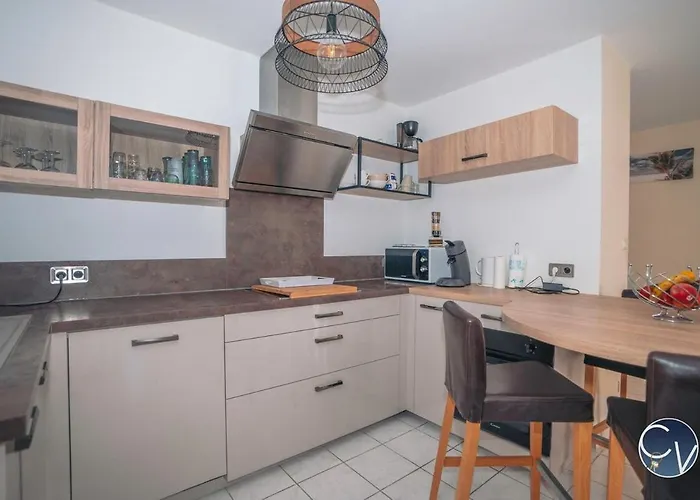 Quiet House With Pool, Ideal For Families