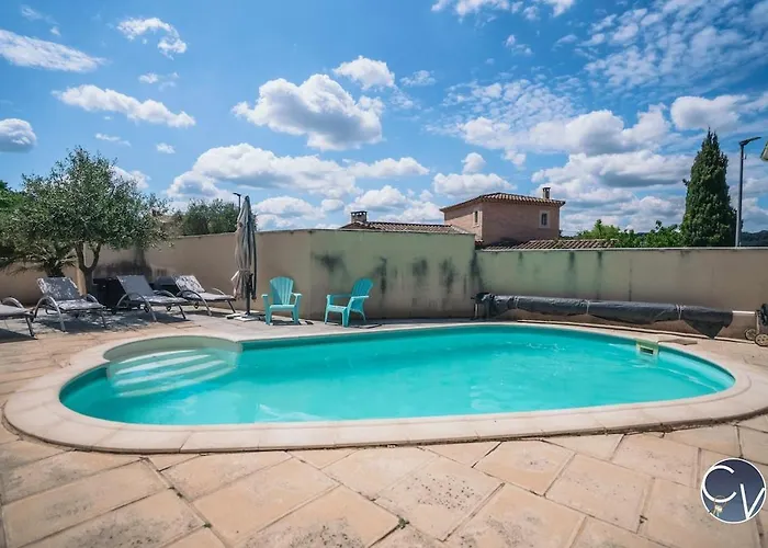 Quiet House With Pool, Ideal For Families Bagnols-sur-Cèze